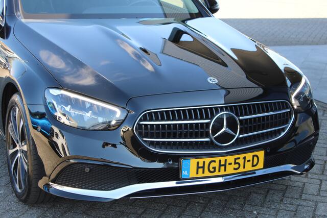 Mercedes-Benz E-estate 300e Avantgarde DISTRONIC WIDESCREEN DAB TREKHAAK