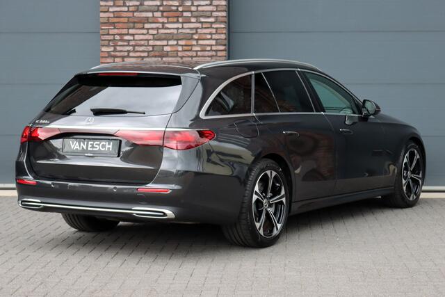 Mercedes-Benz E-estate 300 e Luxury Line Aut9 | Distronic+ | Trekhaak | Burmester | Memory | Keyless Go | Geluidsisolerend Glas | Rijassitentiepakket | Zitcomfortpakket |