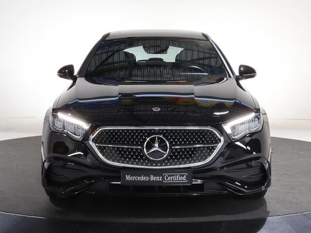 Mercedes-Benz E-estate 300 e AMG Line | Night | Panoramadak | Rij assistentie pakket plus | Trekhaak | Night pakket |
