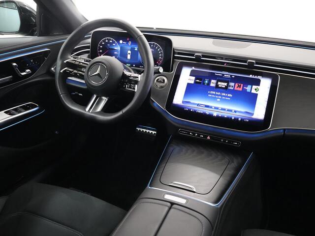 Mercedes-Benz E-estate 300 e AMG Line | Panoramadak | Trekhaak | Night pakket | Memory pakket |