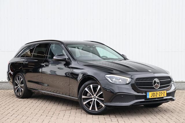 Mercedes-Benz E-estate 300 e Luxury Line | Adap. Cruise | Elek. Trekhaak | Navigatie | Stoelverwarming | Camera
