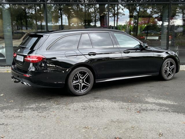 Mercedes-Benz E-estate 300e AMG // Trekhaak 2100kg // 360 Camera // Schuifdak // Night pakket // Elek. Achterklep // Carplay