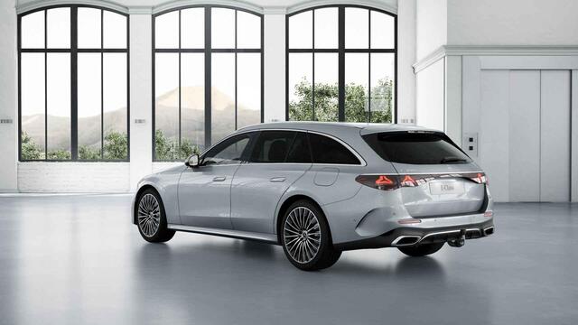 Mercedes-Benz E-estate 300e Sport Edition | Panoramaschuifdak | Lederpakket | Stoelventilatie | Dodehoekassistent | Trekhaak | MBUX Superscreen |