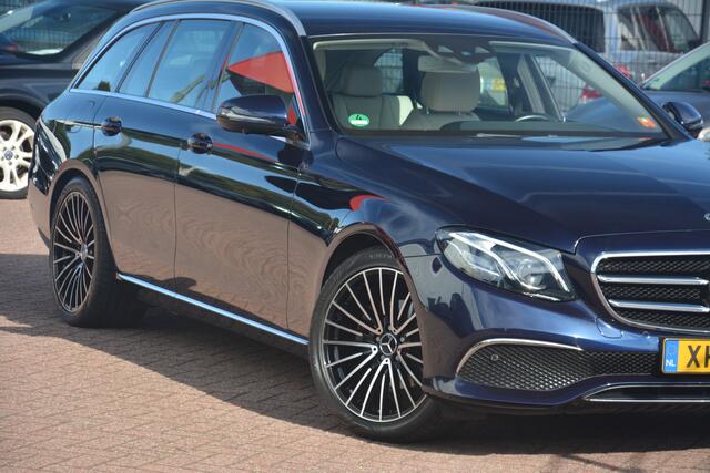 Mercedes-Benz E-estate 200 Business Solution | Navigatie | Widescreen | 360 camera | Sfeerverlichting | Memory seats | ACC | NL auto!! |
