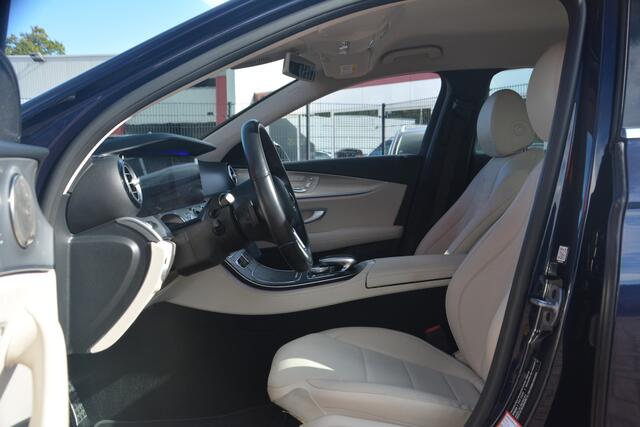 Mercedes-Benz E-estate 200 Business Solution | Navigatie | Widescreen | 360 camera | Sfeerverlichting | Memory seats | ACC | NL auto!! |