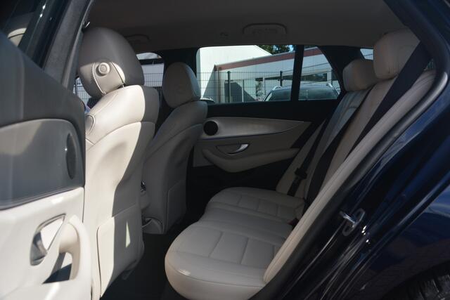 Mercedes-Benz E-estate 200 Business Solution | Navigatie | Widescreen | 360 camera | Sfeerverlichting | Memory seats | ACC | NL auto!! |