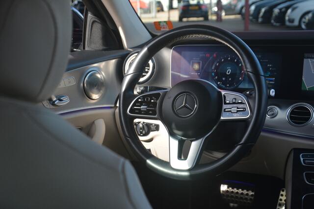 Mercedes-Benz E-estate 200 Business Solution | Navigatie | Widescreen | 360 camera | Sfeerverlichting | Memory seats | ACC | NL auto!! |