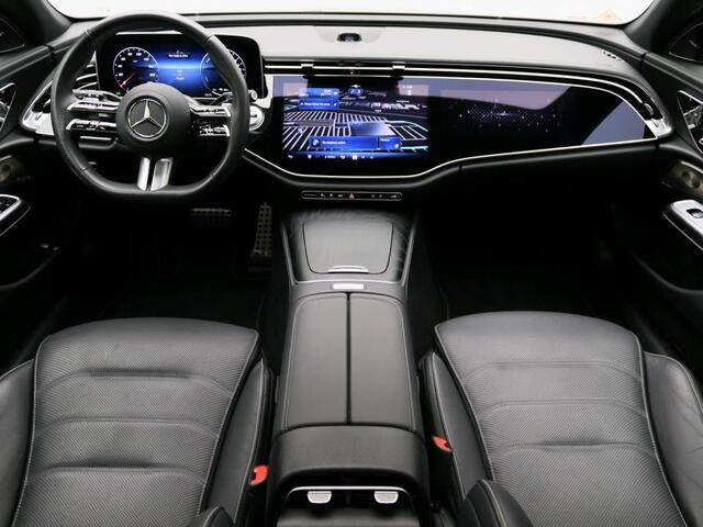 Mercedes-Benz E-estate 300 e Exclusive Line AMG Line | Night Pakket | Panorama Schuif-Kanteldak | Lederen bekleding | Alarm. Inclusief 24 maanden Mercedes-Benz Certified garantie voor Europa.