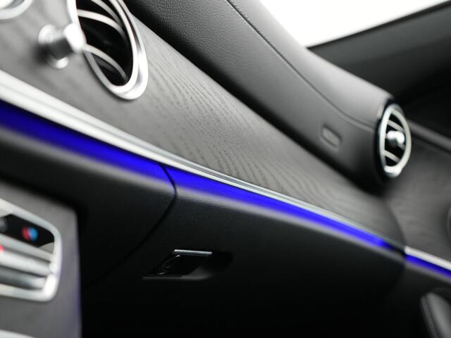 Mercedes-Benz E-estate 300 e AMG Line Plug In Hybrid 320pk Dealer O.H PHEV | Alcantara Sportstoelen Verwarmd | Widescreen Navi | Apple Carplay | BLIS | Sfeerverlichting | Camera |