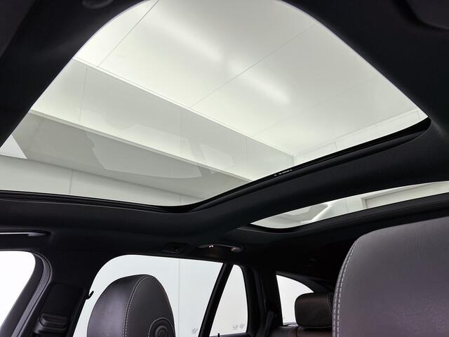 Mercedes-Benz E-estate 300 e AMG-line | Panorama schuif/kanteldak | Trekhaak af fabriek wegklapbaar | Lederen bekleding | Alarm SCM3 | 360gr Camera | Inclusief 24 maanden Mercedes-Benz Certified garantie voor Europa.