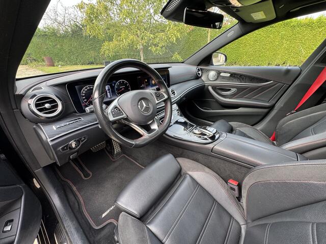 Mercedes-Benz E-estate 43 AMG 4MATIC PREMIUM PLUS PANORAMADAK LUCHTVERING NIEUWSTAAT