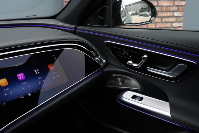 Mercedes-Benz E-estate 300 de 4MATIC AMG Line Aut9 | Hyperscreen | Distronic+ | Panoramadak | Burmester | Memory | Trekhaak | Digital Light | Keyless Go |