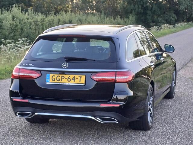Mercedes-Benz E-estate 300 e AMG Line /AMG Line/Prachtige auto/Lage KM/Top onderhouden/