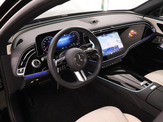 Mercedes-Benz E-estate 300 e AMG Line | Luchtvering | Superscreen | Rij assistentiepakket | Trekhaak | Burmester |