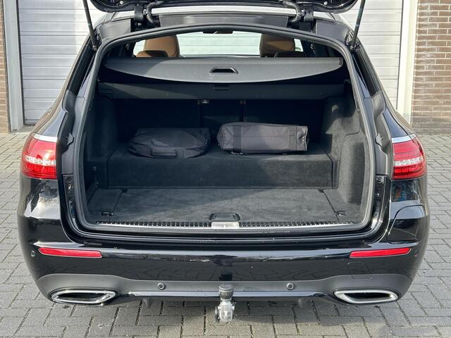 Mercedes-Benz E-estate 300 e | Bruin leer | Panoramadak | Trekhaak