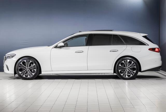 Mercedes-Benz E-estate 300e AVANTGARDE ** DIG.LIGHT, PANORAMA, TREKH, MEM, AGILITY, 360 CAM, WINTER ** 1e EIG - UNFALLFREI - Ex MB ** ** INFORMEER OOK NAAR ONZE AANTREKKELIJKE FINANCIAL-LEASE TARIEVEN **