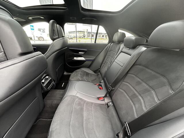 Mercedes-Benz E-estate 300 e AMG Line | Hyperscreen | Panoramadak | Stoelverwarming