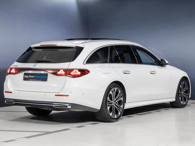 Mercedes-Benz E-estate 300e AVANTGARDE ** DIG.LIGHT, PANORAMA, TREKH, MEM, AGILITY, 360 CAM, WINTER ** 1e EIG - UNFALLFREI - Ex MB ** ** INFORMEER OOK NAAR ONZE AANTREKKELIJKE FINANCIAL-LEASE TARIEVEN **