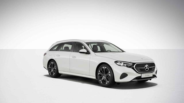 Mercedes-Benz E-estate 300 e Luxury Line | Achteruitrijcamera | Winter Pakket | 19" lichtmetalen velgen | Apple Carplay |