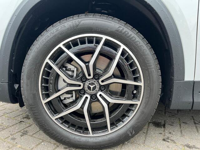 Mercedes-Benz EQA 250+ Business Edition | AMG | Nightpakket | Business Plus | Panoramadak | 360° Camera | Sfeerverlichting | Memorystoelen Verwarmd | Apple & Android Carplay