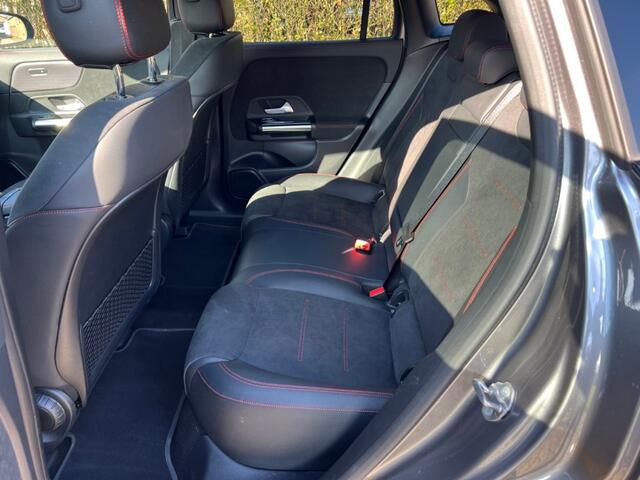 Mercedes-Benz EQA EQA 250 AMG, Nightpakket, trekhaak