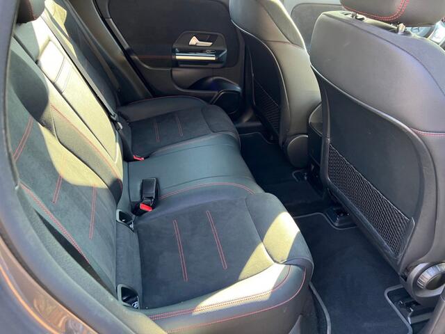 Mercedes-Benz EQA EQA 250 AMG, Nightpakket, trekhaak