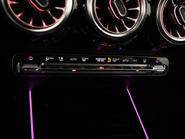 Mercedes-Benz EQA 250+ AMG Line 71 kWh | Parkeerpakket met 360°-camera | KEYLESS-GO comfort pakket | EASY PACK achterklep | | GUARD 360° Voertuigbescherming Plus | Dodehoekassistent | Extra USB-poorten |