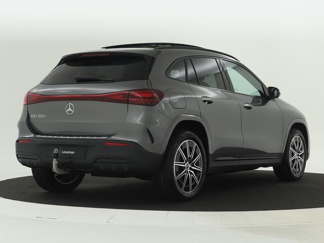 Mercedes-Benz EQA 250+ AMG Line 71 kWh | Trekhaak | Nightpakket | GUARD 360° Voertuigbescherming Plus | KEYLESS-GO comfort pakket | Winter pakket | Parkeerpakket met achteruitrijcamera | Premium pakket | Extra USB-poorten |
