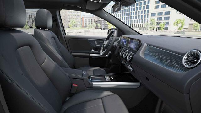 Mercedes-Benz EQA 250+ Business Solution Luxury