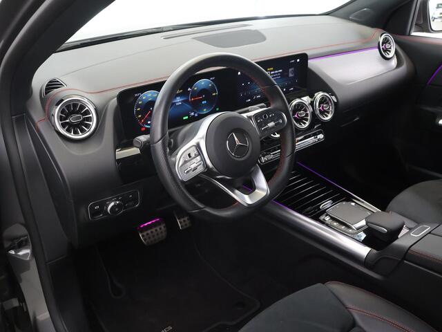 Mercedes-Benz EQA 250 Sport Edition 67 kWh | AMG | 19" lichtmetalen velgen | Stoelverwarming | Sfeerverlichting | Keyless |