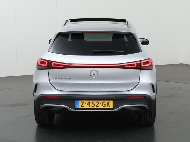 Mercedes-Benz EQA 250+ Business Edition 71 kWh | AMG | Panoramadak | Keyless | 360 graden camera |