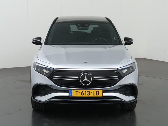 Mercedes-Benz EQA 250 AMG Line 67 kWh | Night | Panoramadak | Stoelverwarming | Sfeerverlichting | Achteruitrijcamera | 19" lichtmetalen velgen |