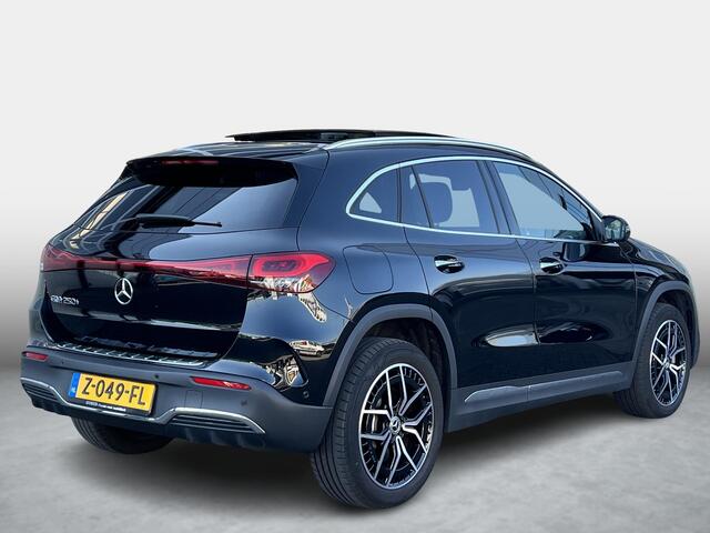 Mercedes-Benz EQA 250+ Business Edition | AMG | Business Plus | Panoramadak | 360° Camera | Sfeerverlichting | Memorystoelen Verwarmd | Apple & Android Carplay