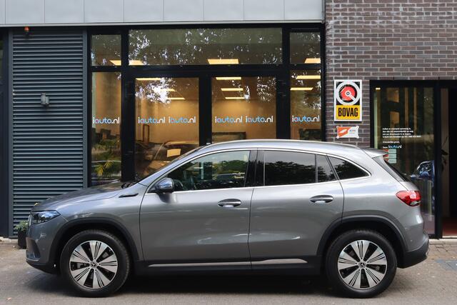 Mercedes-Benz EQA 250 Business Solution Luxury 67 kWh Camera/Sfeer/Dodehoek/Elek. klep/Trekhaak wegkl.