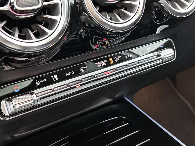 Mercedes-Benz EQA 250+ Business Solution AMG 71 kWh | Trekhaak | Nightpakket | Premium pakket | Parkeerpakket met 360°-camera | EASY PACK achterklep | KEYLESS-GO comfort pakket | Head-up display | Dodehoekassistent | Sfeerverlichting |