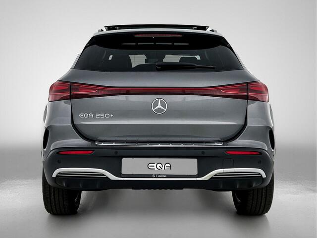 Mercedes-Benz EQA 250+ Business Solution AMG 71 kWh | Parkeerpakket met 360°-camera | Dodehoekassistent | EASY PACK achterklep | Keyless-Go comfortpakket | Burmester® 3D surround sound systeem | Head-up display | Spiegelpakket | Extra USB-poorten |