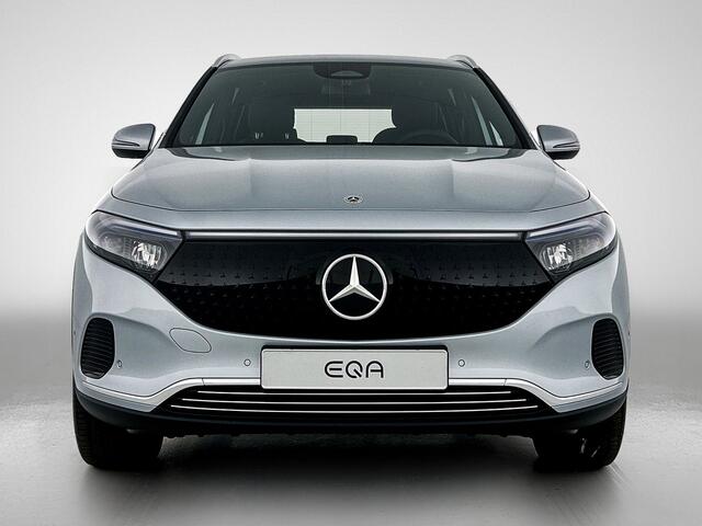 Mercedes-Benz EQA 250+ Business Solution 71 kWh | Parkeerpakket met achteruitrijcamera | Extra USB-poorten | Zitcomfortpakket | Sfeerverlichting | EASY PACK achterklep | Stoelverwarming voor | Licht- en zicht pakket |