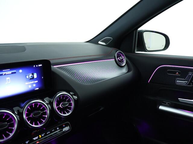 Mercedes-Benz EQA 250+ AMG Line LIMITED 71 kWh | Nightpakket | Premium pakket | Parkeerpakket met 360°-camera | KEYLESS-GO comfort pakket | GUARD 360° Voertuigbescherming Plus | Winter pakket | EASY PACK achterklep |