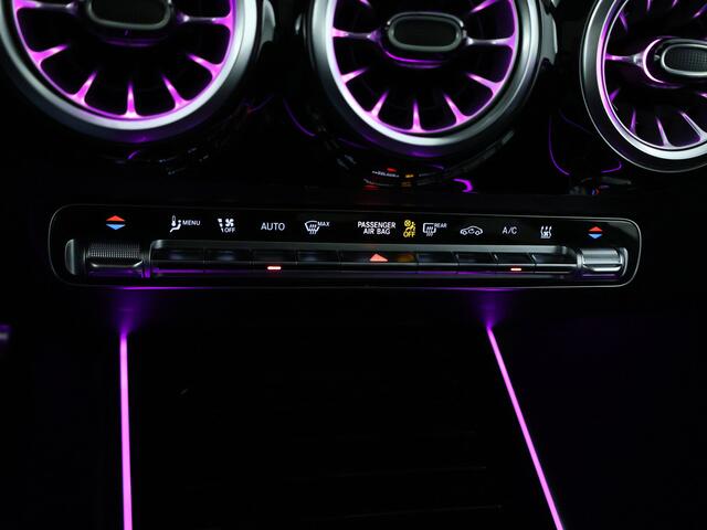 Mercedes-Benz EQA 250+ AMG Line LIMITED 71 kWh | Nightpakket | Premium pakket | Parkeerpakket met 360°-camera | KEYLESS-GO comfort pakket | GUARD 360° Voertuigbescherming Plus | Winter pakket | EASY PACK achterklep |