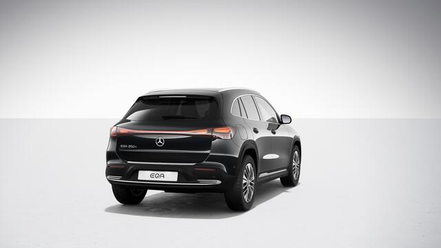 Mercedes-Benz EQA 250+ Business Line 71 kWh | Parkeerpakket met 360°-camera | GUARD 360° Voertuigbescherming Plus | Dodehoekassistent | Extra USB-poorten | EASY PACK achterklep | Sfeerverlichting | Verwarmde stoelen vooraan |