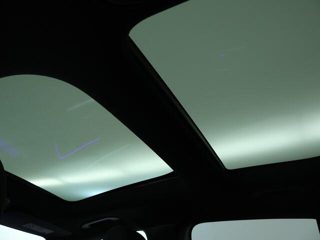 Mercedes-Benz EQA 250+ AMG Line LIMITED 71 kWh | Nightpakket | Parkeerpakket met achteruitrijcamera | KEYLESS-GO comfort pakket | Winter pakket | GUARD 360° Voertuigbescherming Plus | EASY PACK achterklep |