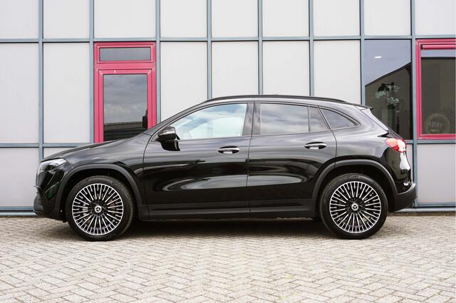 Mercedes-Benz EQA 250 Sport Edition 67kWh SOH 98% AMG Pano