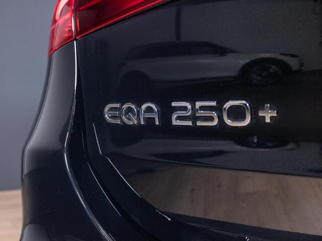 Mercedes-Benz EQA 250+ Business Line LIMITED 71 kWh Panorama dak | Trekhaak