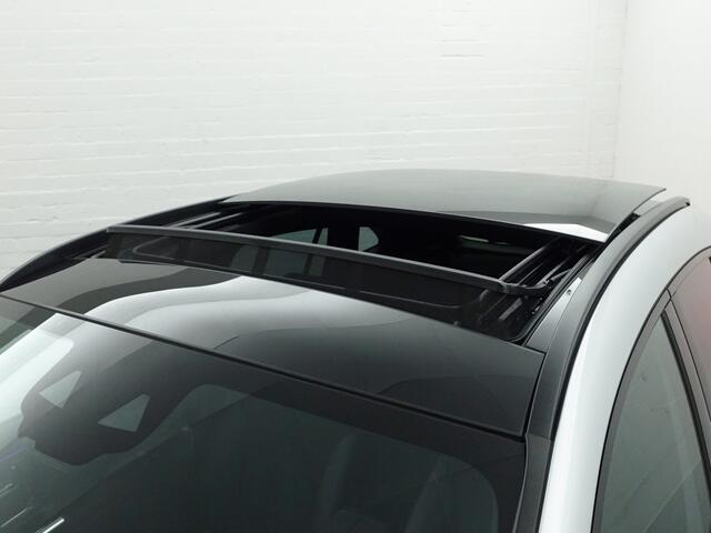 Mercedes-Benz EQA 250 AMG Edition 1 67 kWh Aut- Head Up, Memory Seats, 360 Camera, Panodak, Alcantara Interieur Afwerking, Sfeerverlichting