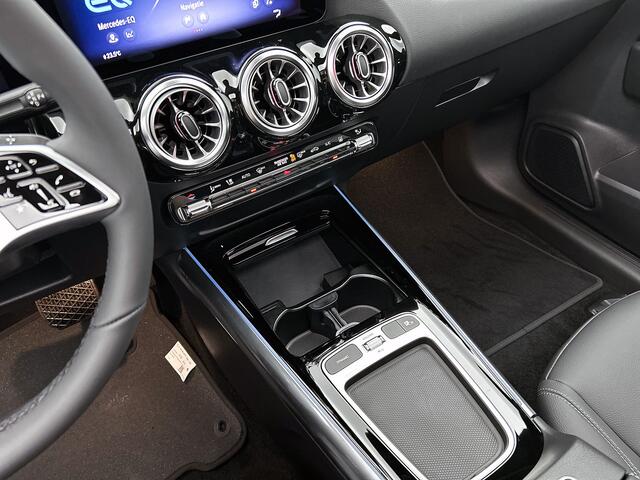 Mercedes-Benz EQA 250+ Business Solution Luxury 71 kWh | Winter pakket | Sierdelen lindenhout zwart | Warmtewerend, donkergetint glas | Smartphone Integratie | Panoramaschuifdak | Dodehoekassistent | EASY PACK achterklep |