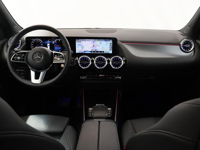 Mercedes-Benz EQA 250 Luxury Line 67 kWh | Getint glas | Widescreen | Sfeerverlichting |