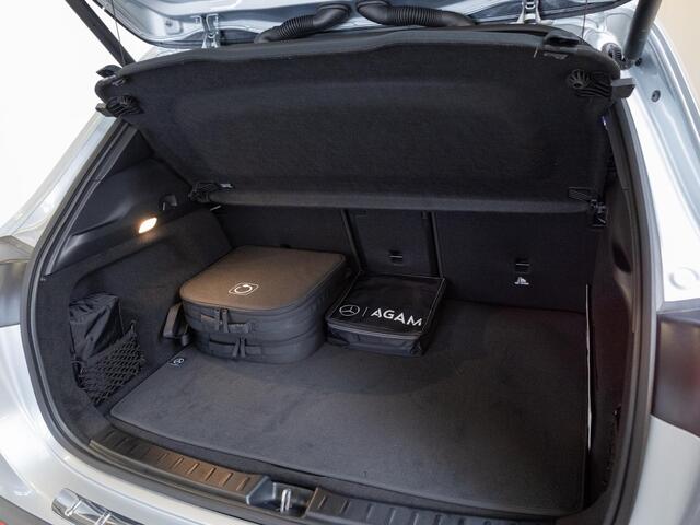 Mercedes-Benz EQA 250+ Business Solution AMG Panorama dak | Trekhaak