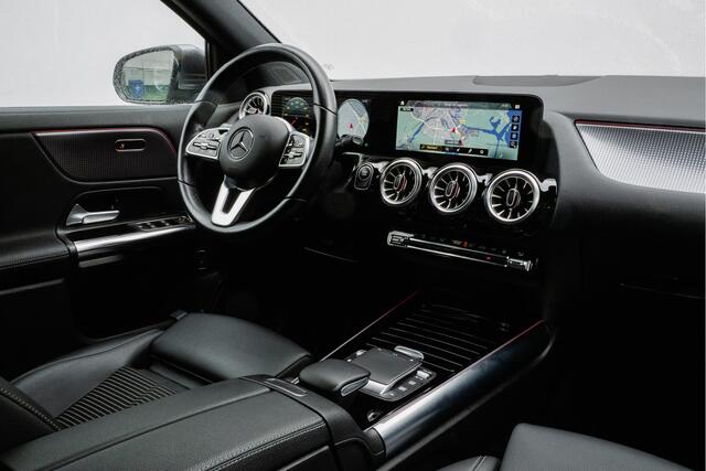 Mercedes-Benz EQA 250 Business Solution Luxury 67 kWh Navigatie/ Camera/ Comfortstoelen/ Ambience verlichting/ Stoelverwarming/ Adapt. cruise