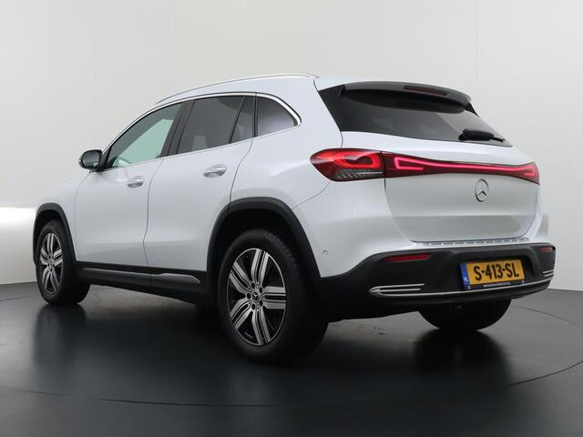 Mercedes-Benz EQA 250 Luxury Line 67 kWh LEDER | AMBILIGHT | CAMERA | PANORAMADAK | RIJKLAARPRIJS INCL. 12MND BOVAG