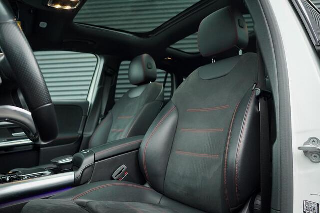 Mercedes-Benz EQA 250+ AMG Line 71 kWh / Pano / Adaptive Cruise / Stoelverwarming